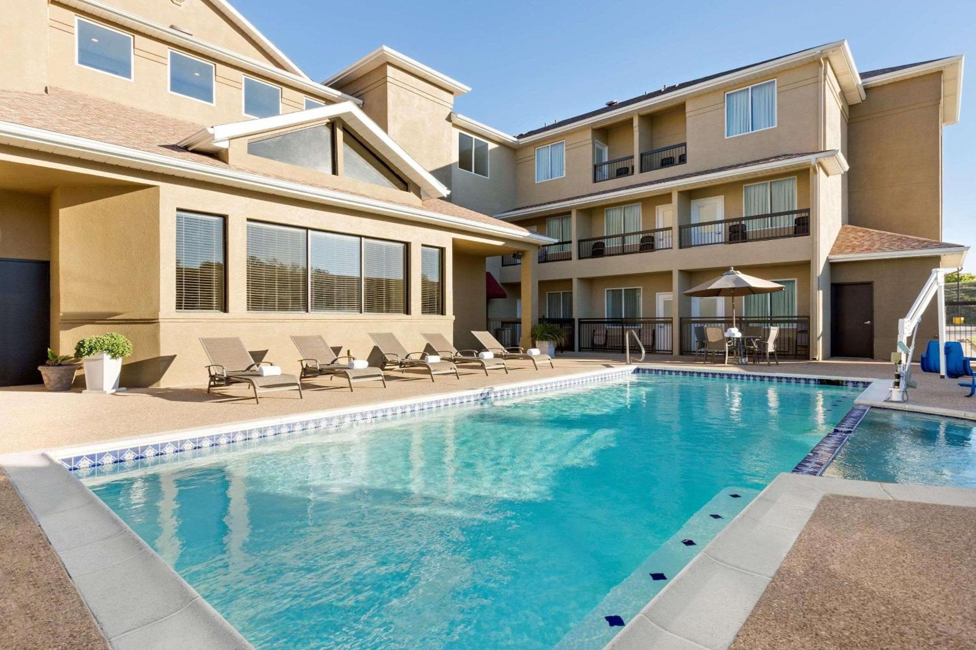 Country Inn & Suites By Radisson, Fort Worth West L-30 Nas Jrb Ngoại thất bức ảnh