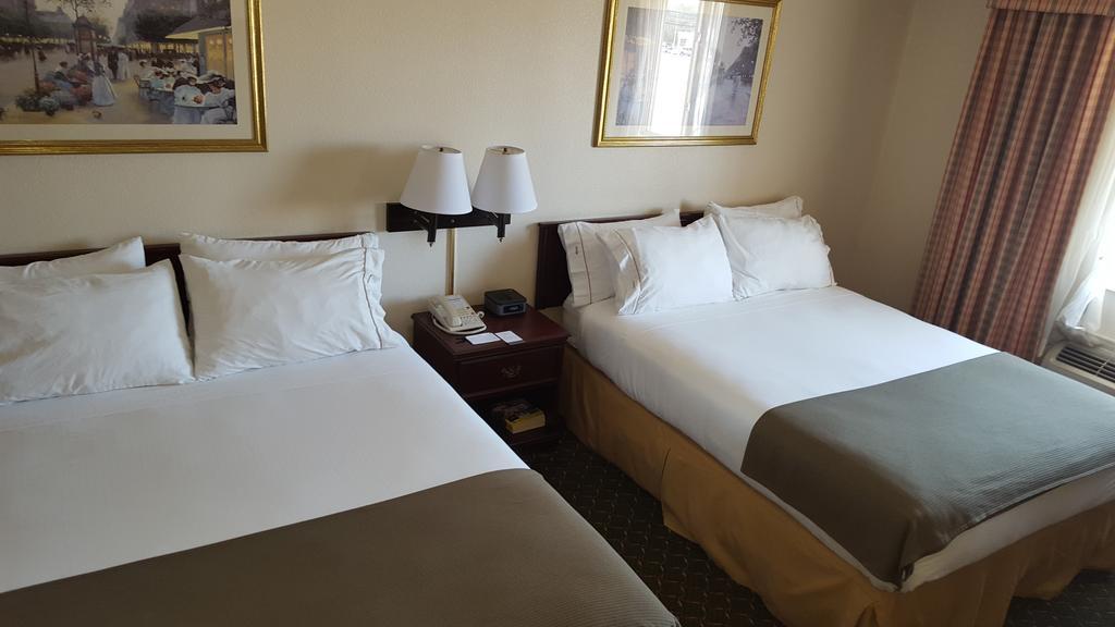 Country Inn & Suites By Radisson, Fort Worth West L-30 Nas Jrb Ngoại thất bức ảnh